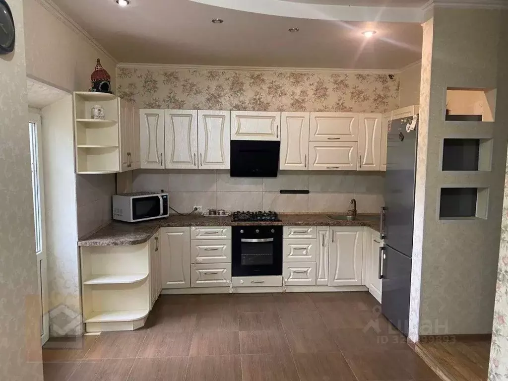 Дом в Крым, Симферопольский район, Перовское с/пос, с. Украинка ул. ... - Фото 1