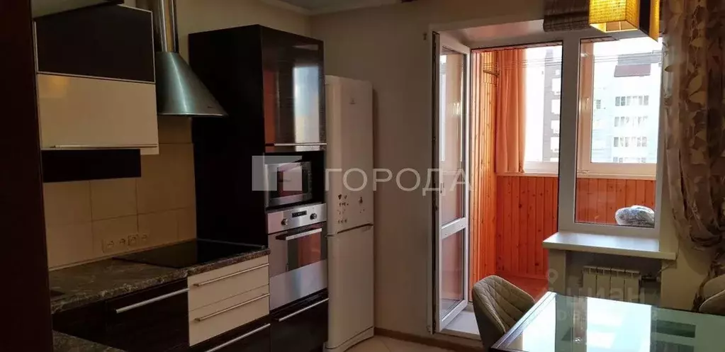 2-к кв. Алтайский край, Барнаул Балтийская ул., 12 (64.0 м) - Фото 1