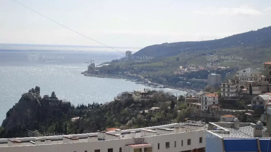 Участок в Крым, Ялта муниципальный округ, Гурзуф пгт ул. ... - Фото 0
