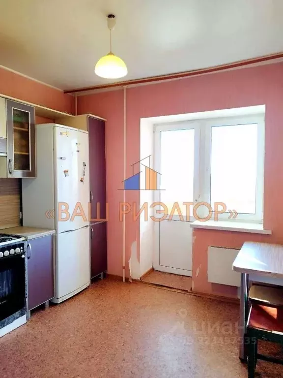 2-к кв. Белгородская область, Губкин Севастопольская ул., 107 (64.4 м) - Фото 1