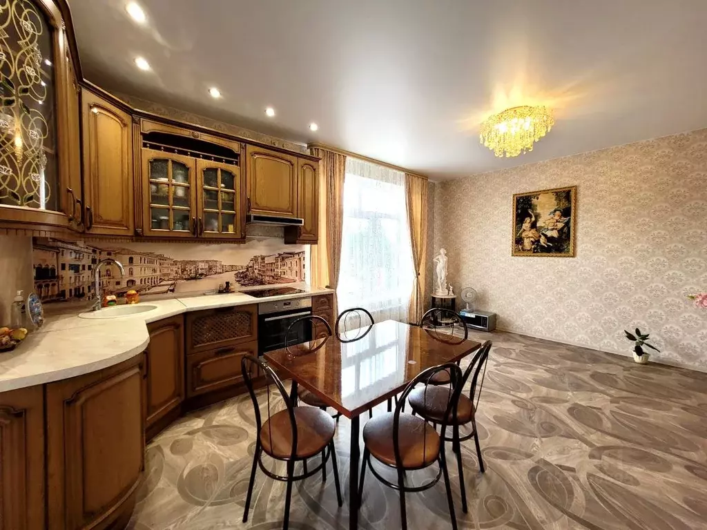 Дом в Омская область, Омский район, Магистральное с/пос, Деревня ... - Фото 1