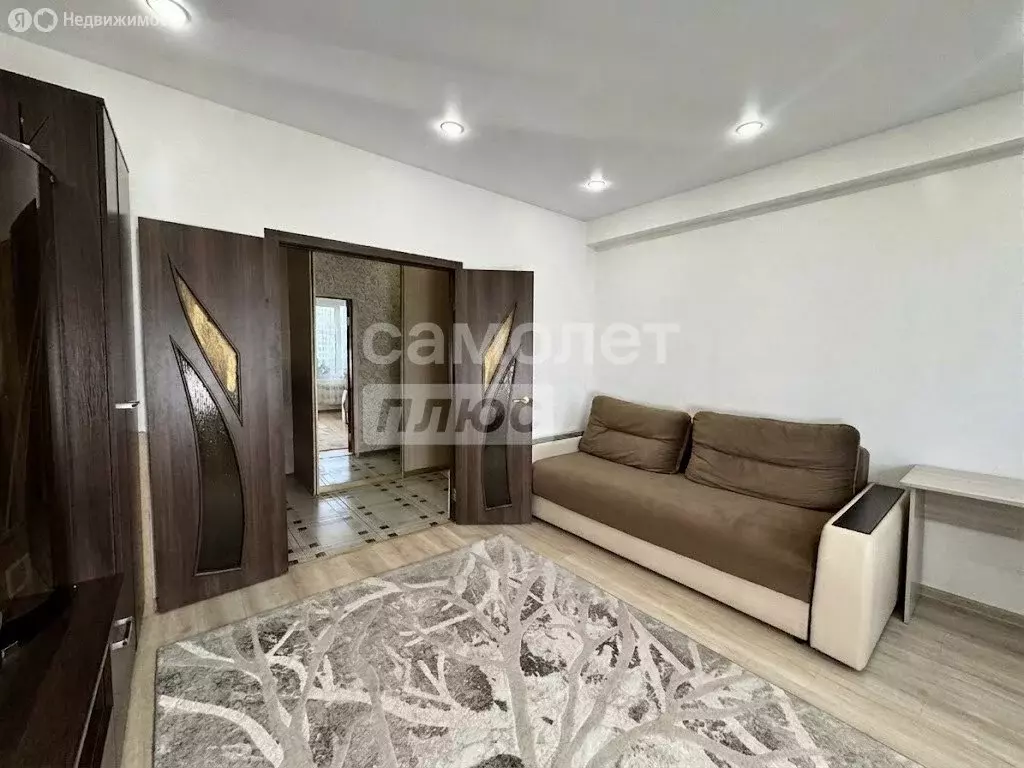 3-комнатная квартира: Иркутск, микрорайон Первомайский, улица ... - Фото 2