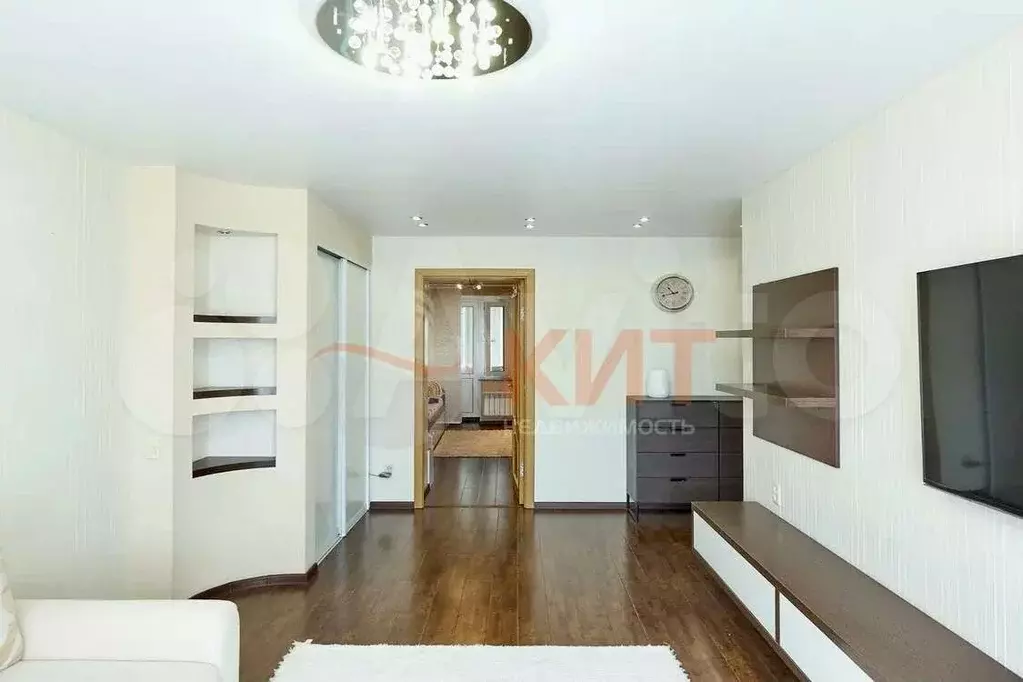 3-к. квартира, 70 м, 4/9 эт. - Фото 1
