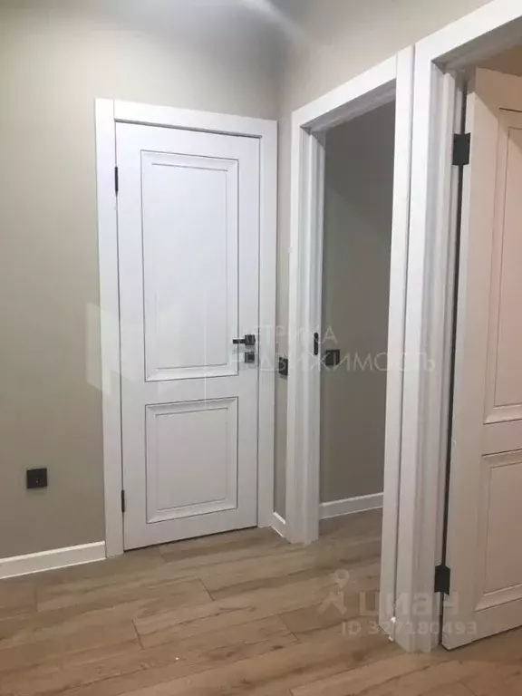 1-к кв. Тюменская область, Тюмень ул. Фармана Салманова, 6 (38.0 м) - Фото 1