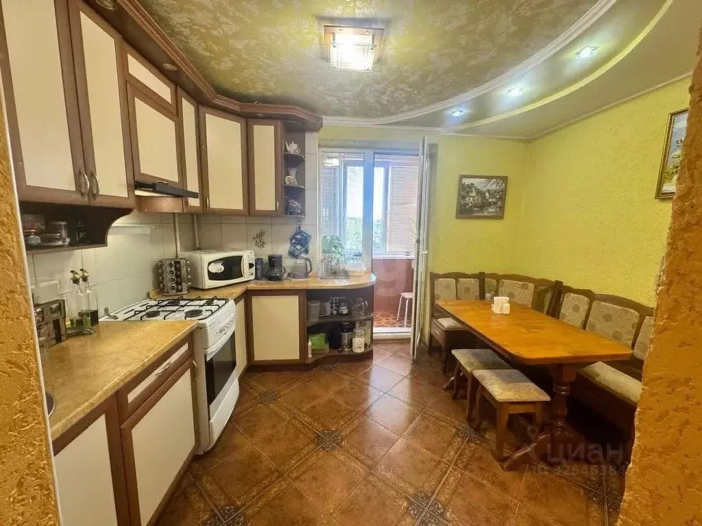 2-к кв. Севастополь ул. Генерала Жидилова, 44к2 (56.8 м) - Фото 1