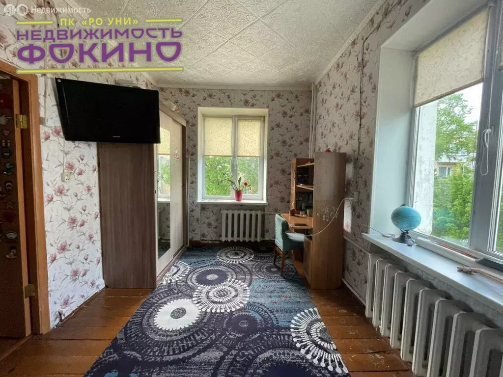 3-комнатная квартира: Фокино, улица Мищенко, 5 (61.4 м) - Фото 1