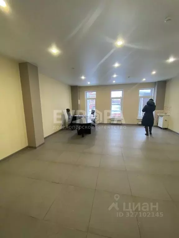 Офис в Ульяновская область, Ульяновск Красноармейская ул., 5/39 (50 м) - Фото 1