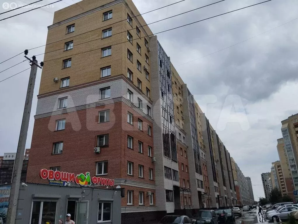 2-комнатная квартира: Омск, улица Крупской, 14к1 (56 м) - Фото 0