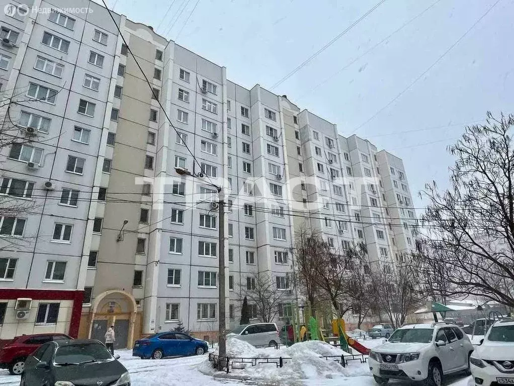 3-комнатная квартира: Воронеж, улица 60-й Армии, 22А (67.5 м) - Фото 1