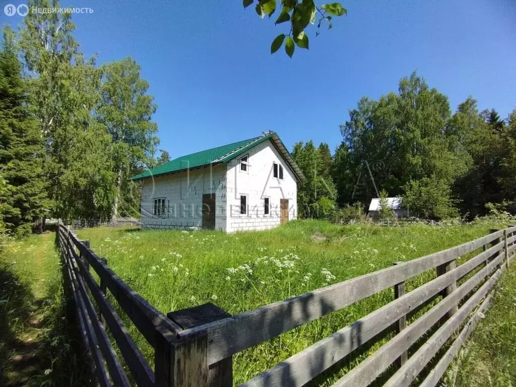 Дом в городской посёлок Свирьстрой, улица Радченко, 3 (123.1 м) - Фото 1