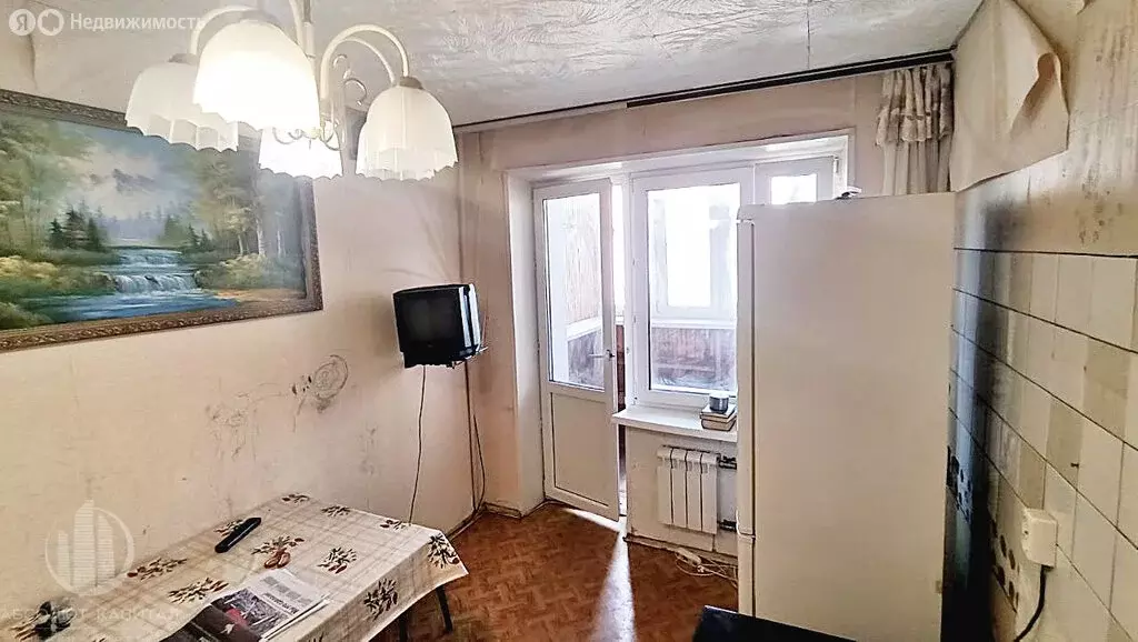 3-комнатная квартира: Королёв, улица Циолковского, 4 (70.8 м) - Фото 0