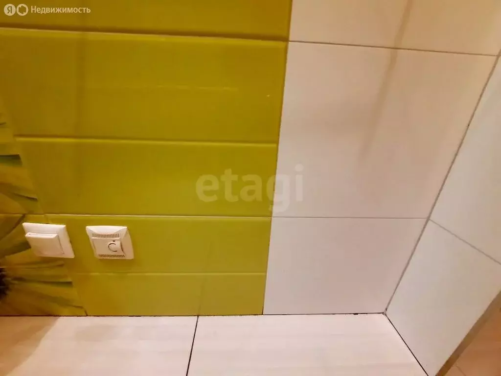 2-комнатная квартира: Тюмень, улица Газовиков, 53к1 (69 м) - Фото 1