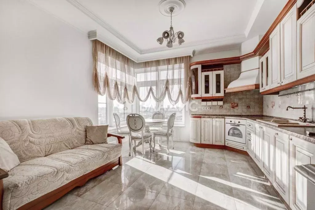 3-к кв. Москва Чапаевский пер., 3 (145.6 м) - Фото 1