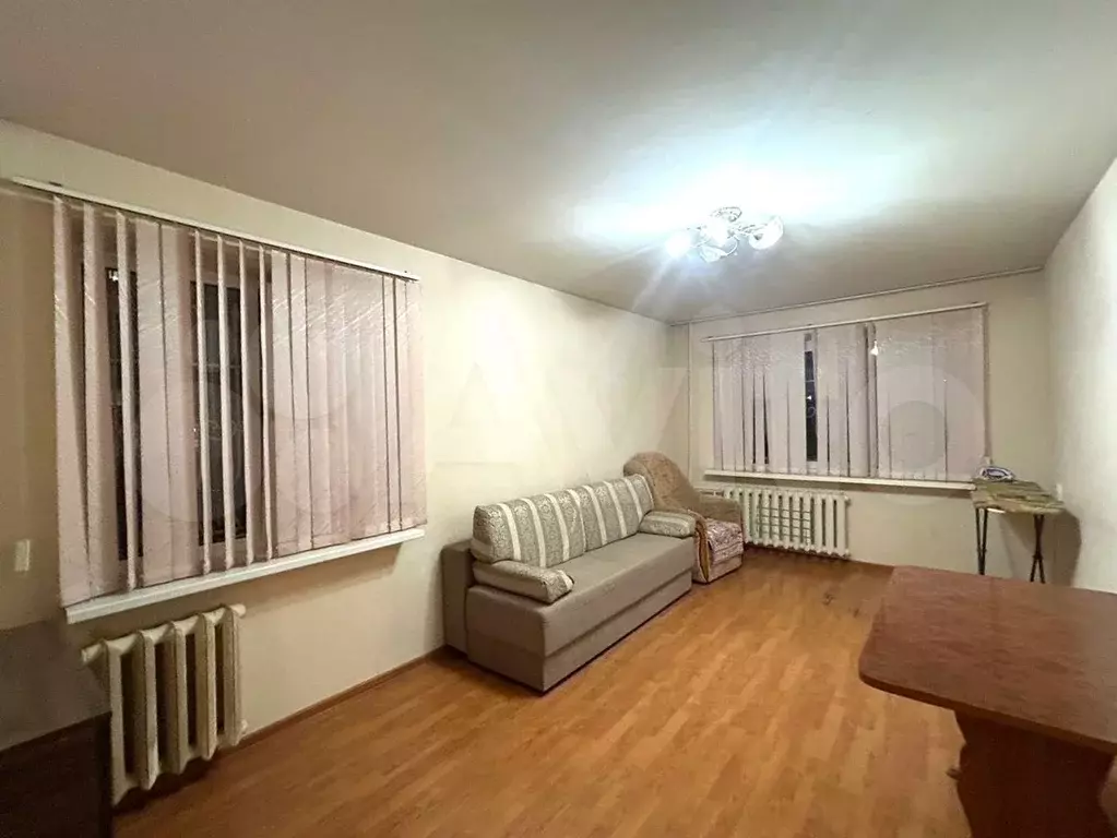 3-к. квартира, 60 м, 1/5 эт. - Фото 0