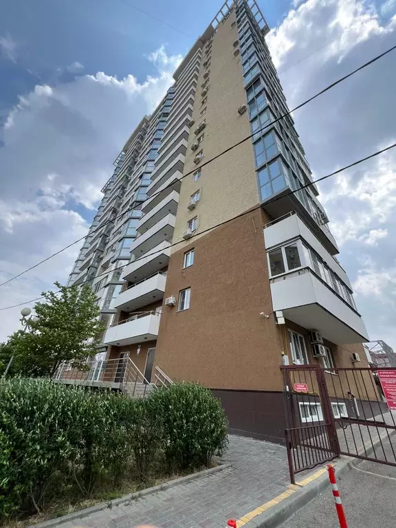 Продаётся 1-к квартира, 53 м - Фото 0