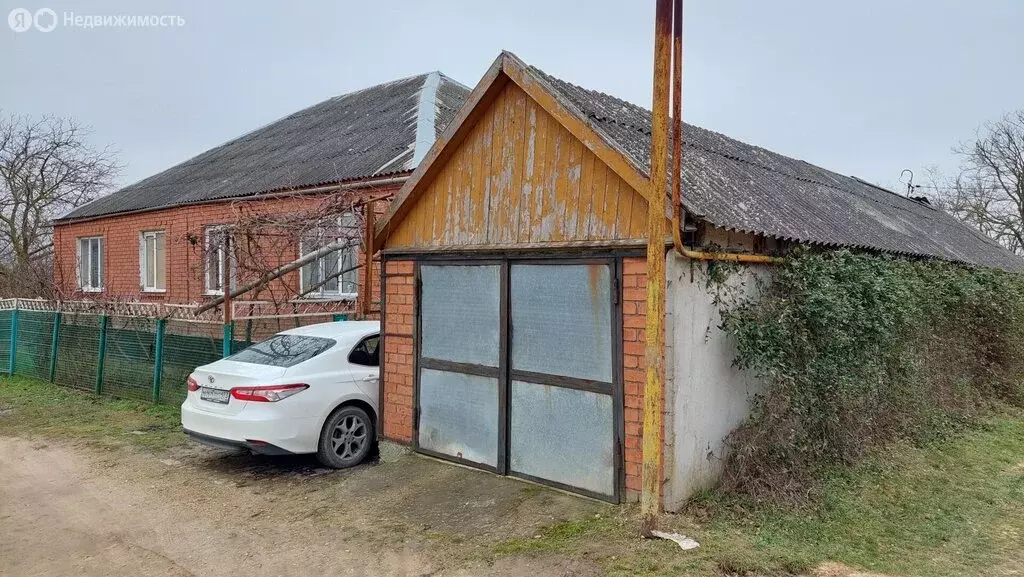 Дом в хутор Белый, Солнечный переулок, 5 (215 м) - Фото 1