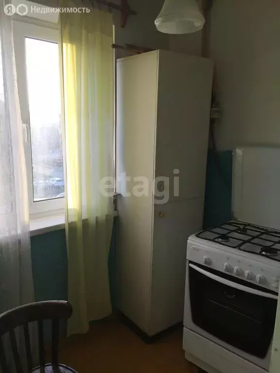 2-комнатная квартира: Салават, улица Калинина, 24 (45 м) - Фото 1