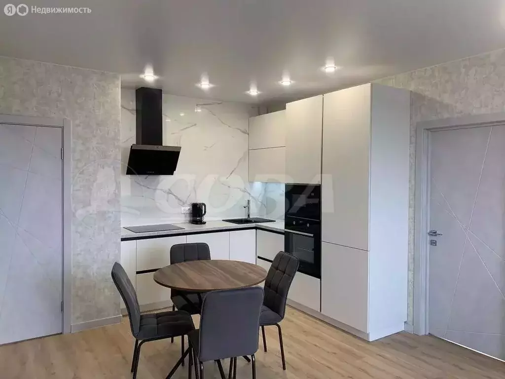 2-комнатная квартира: Тюмень, улица Мельникайте, 2к14 (58.8 м) - Фото 0