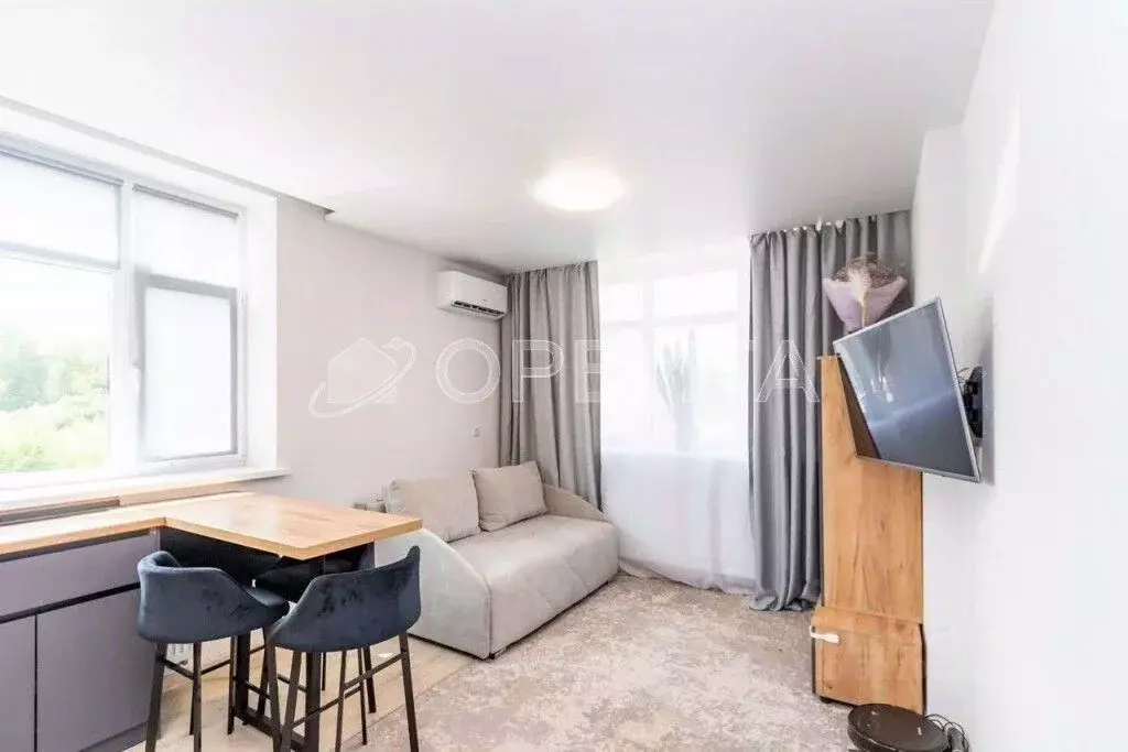 2-к кв. Тюменская область, Тюмень ул. Первооткрывателей, 6 (53.2 м) - Фото 2