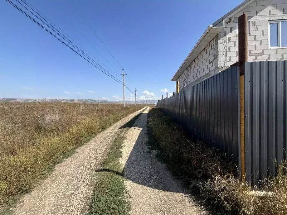 Участок в Крым, Симферопольский район, с. Доброе  (144.0 сот.) - Фото 2