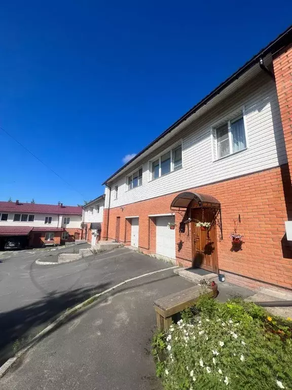 Таунхаус в Карелия, Петрозаводск ул. Ватутина, 50 (116 м) - Фото 0