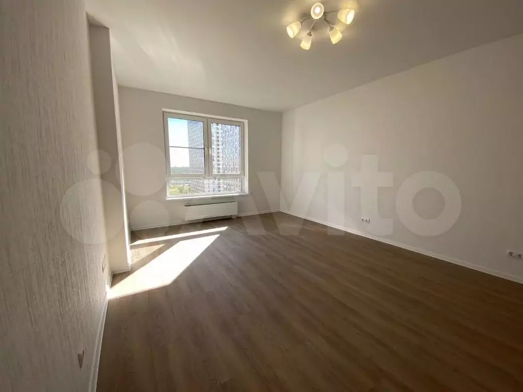 Аукцион: 1-к. квартира, 43,9 м, 16/24 эт. - Фото 1