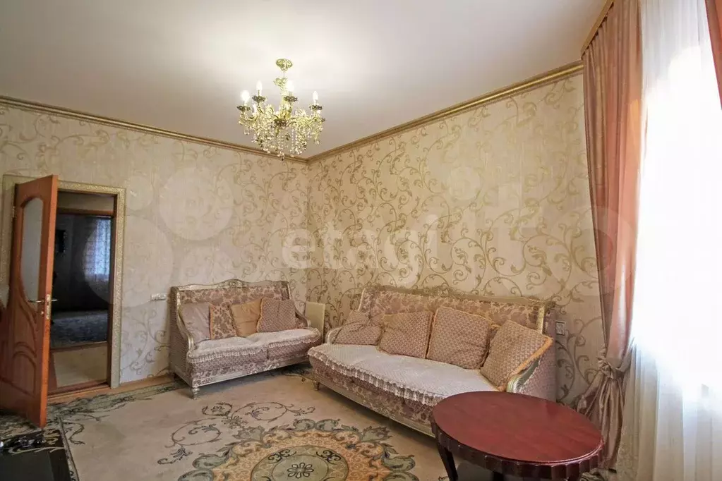 3-к. квартира, 70 м, 2/5 эт. - Фото 1