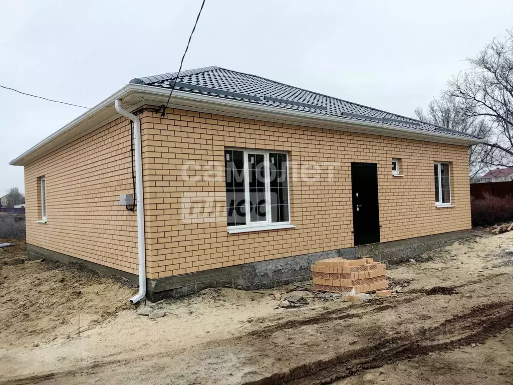 Дом в Калмыкия, Элиста 6-й мкр, 15Б (120 м) - Фото 0