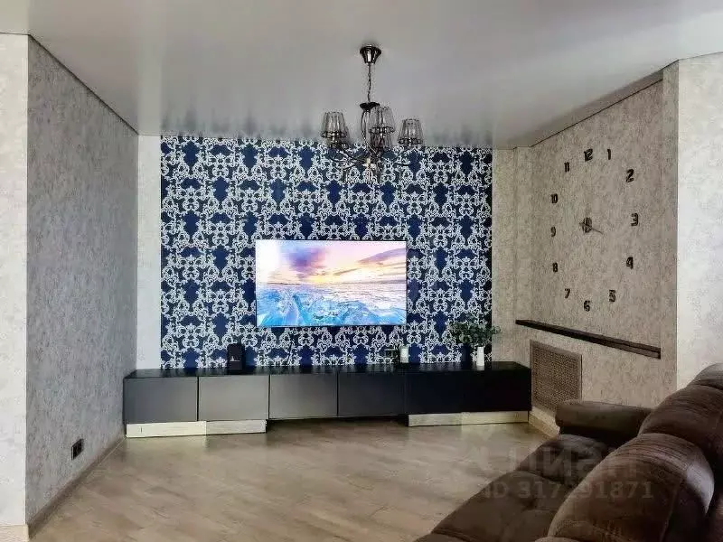 3-к кв. Оренбургская область, Оренбург Пролетарская ул., 288А (87.5 м) - Фото 1