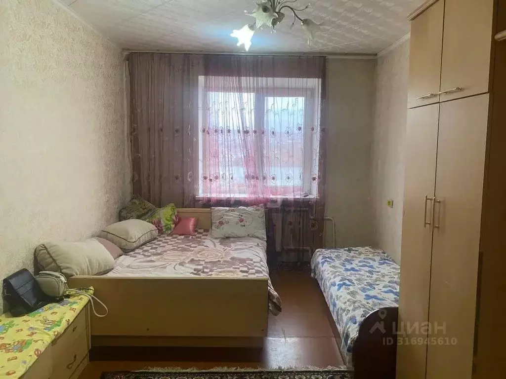 2-к кв. Карачаево-Черкесия, Черкесск ул. Космонавтов, 80А (58.2 м) - Фото 0
