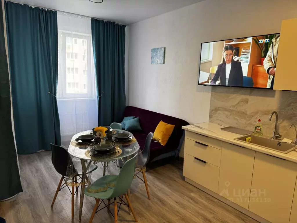Студия Краснодарский край, Краснодар Российская ул., 267к5 (35.0 м) - Фото 1