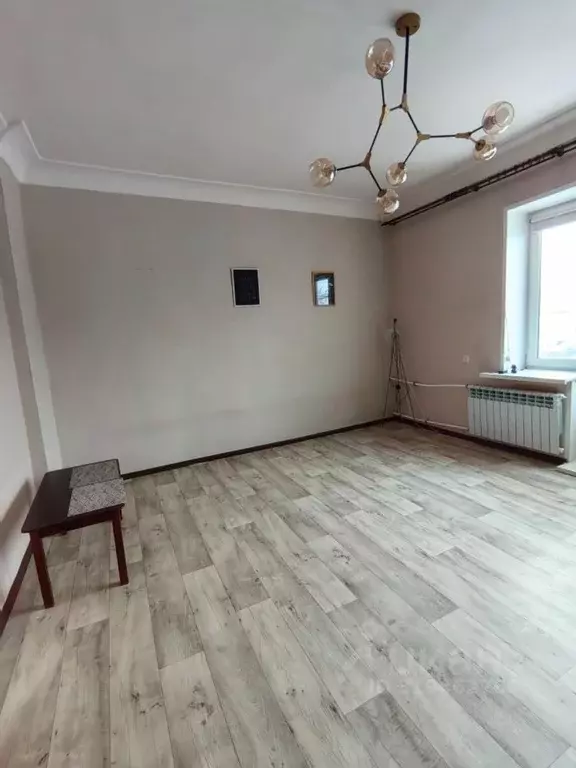 3-к кв. Красноярский край, Красноярск ул. Гастелло, 24 (85.0 м) - Фото 1