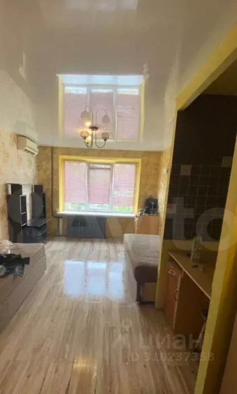 Комната Волгоградская область, Волгоград ул. Таращанцев, 19 (18.0 м) - Фото 0