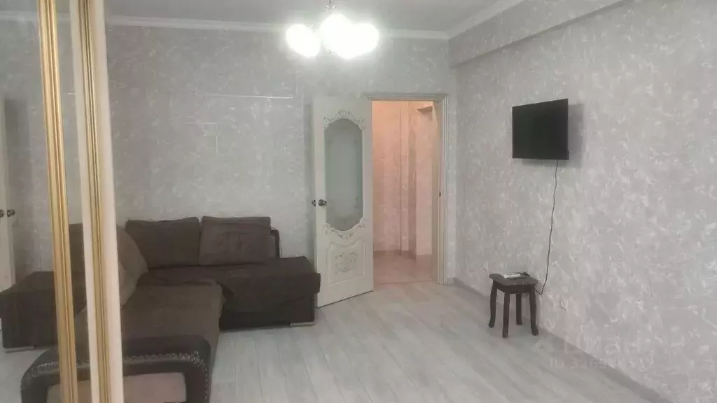 1-к кв. Дагестан, Махачкала ул. Шелковая, 15А (50.0 м) - Фото 1