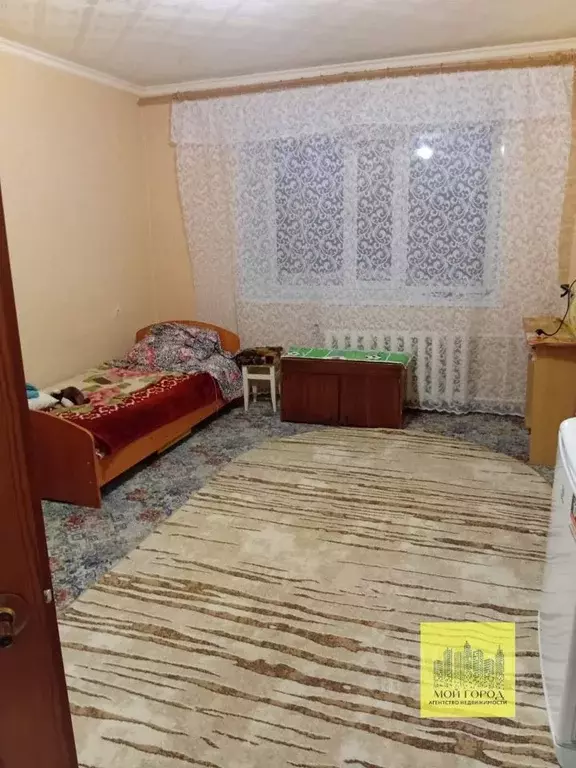 2-к кв. Ханты-Мансийский АО, Пыть-Ях 7-й Газовиков мкр, 30 (57.1 м) - Фото 0