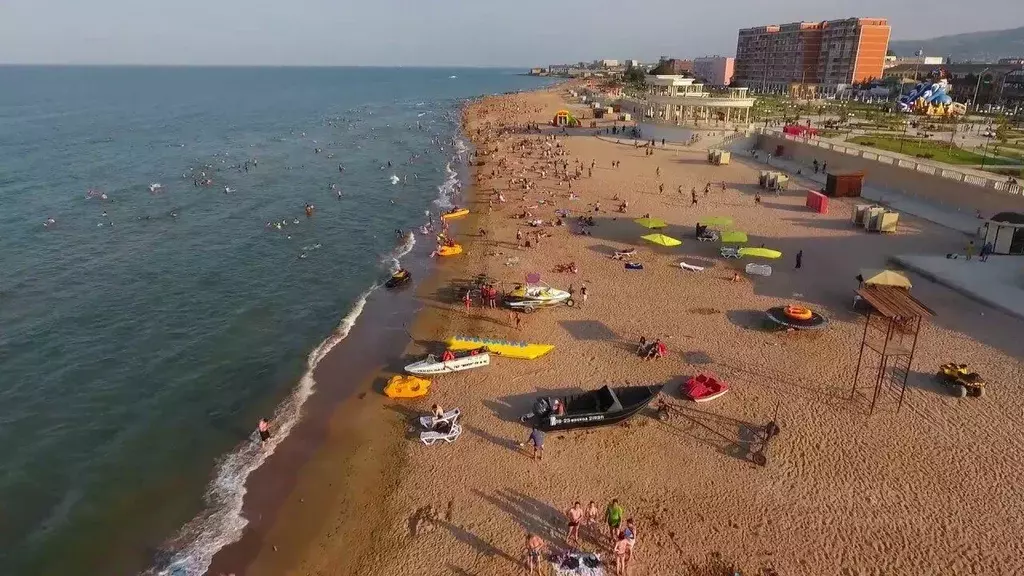 Участок в Дагестан, Дербент ул. Красная Заря (3.0 сот.) - Фото 0