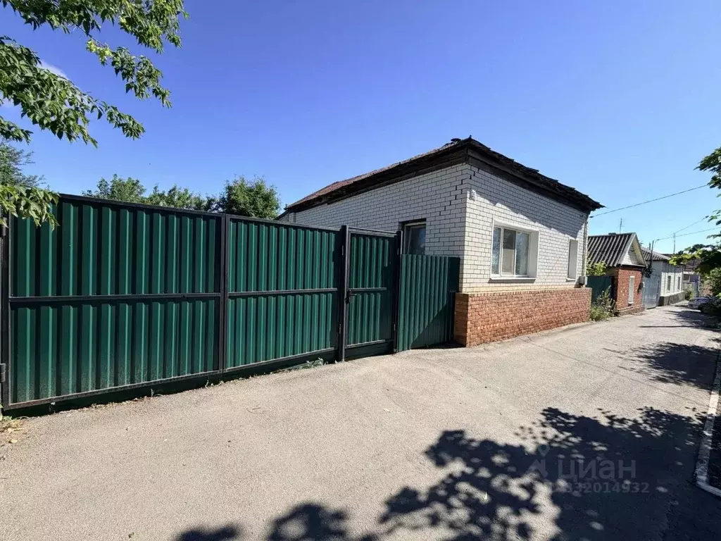 Дом в Саратовская область, Красноармейск 1 Мая ул., 35 (78 м) - Фото 1