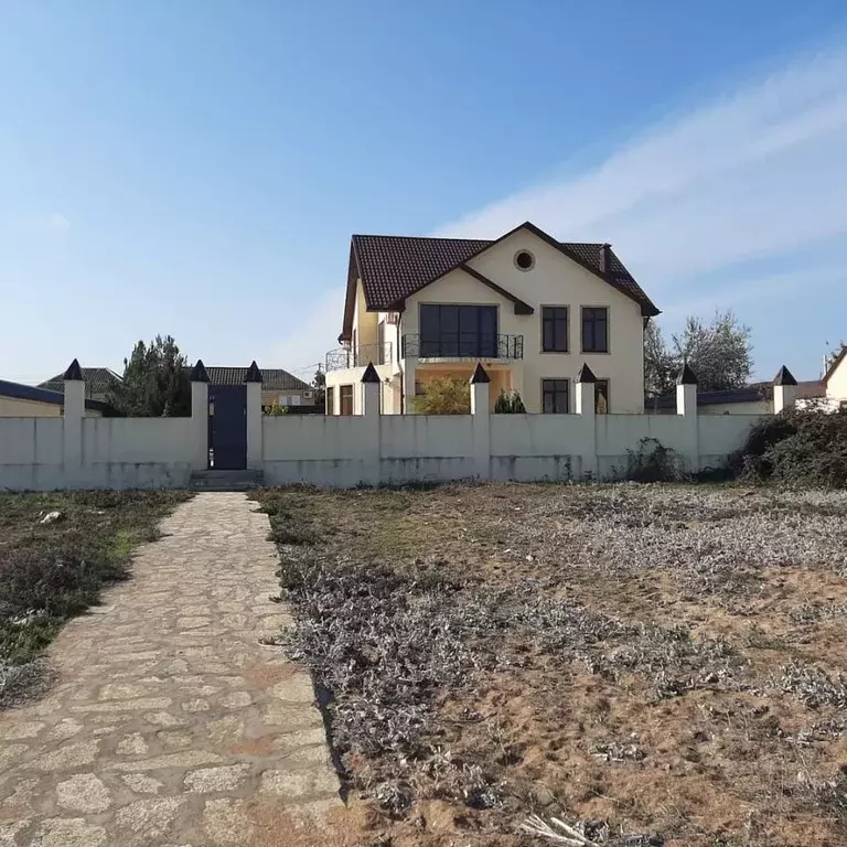 Дом в Дагестан, Дербентский район, с. Хазар ул. Мира, 95 (200 м) - Фото 2