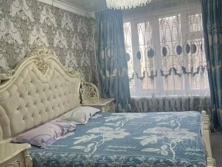 5-к кв. Дагестан, Махачкала ул. Ирчи Казака (150.0 м) - Фото 0