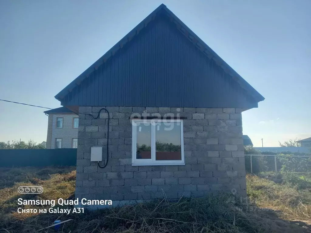 Дом в Саратовская область, Энгельсский район, с. Подгорное Набережная .,  Купить дом Подгорное, Энгельсский район, ID объекта - 50010627576