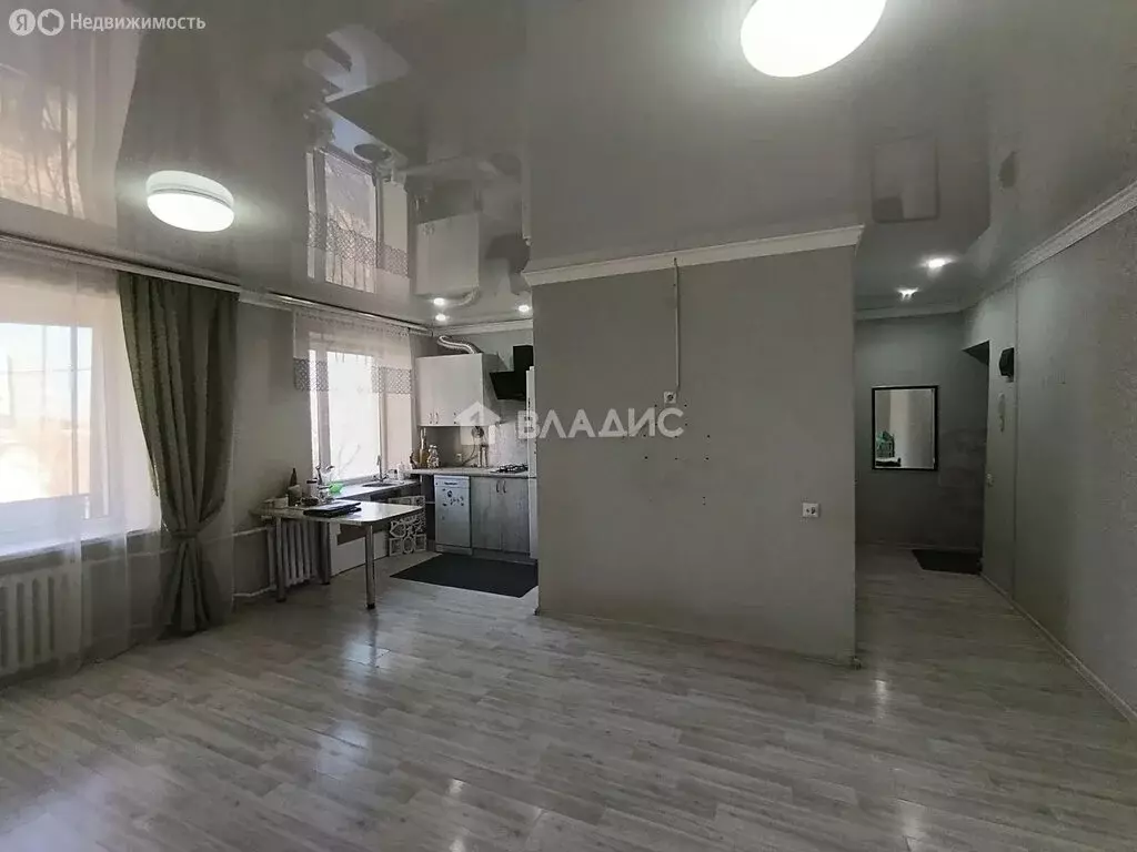 2-комнатная квартира: Волгоград, Бакинская улица, 1 (43.1 м) - Фото 2