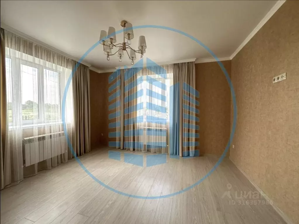 2-к кв. Ставропольский край, Ессентуки Никольская ул., 27к6А (56.9 м) - Фото 0