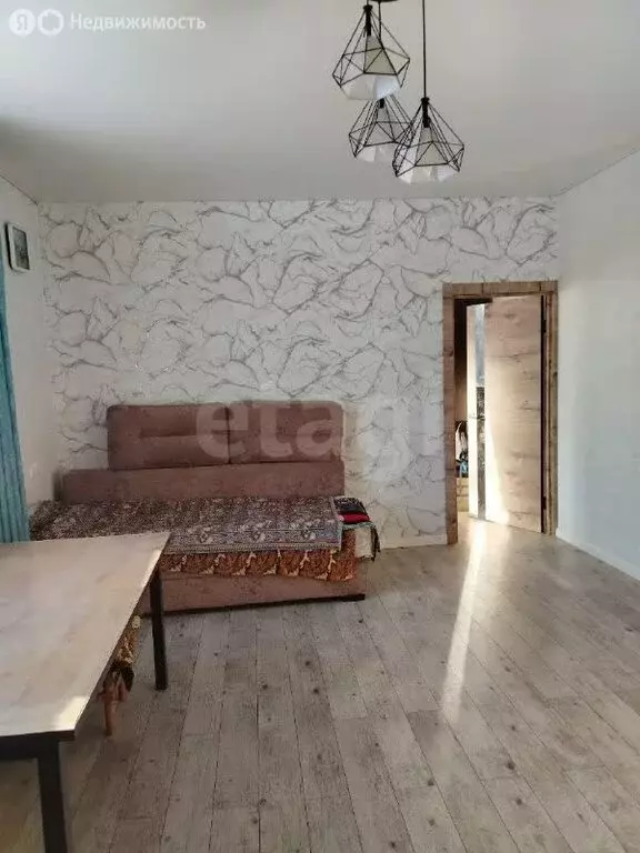 Дом в Майминский район, посёлок Карлушка, Чуйская улица (96 м) - Фото 2