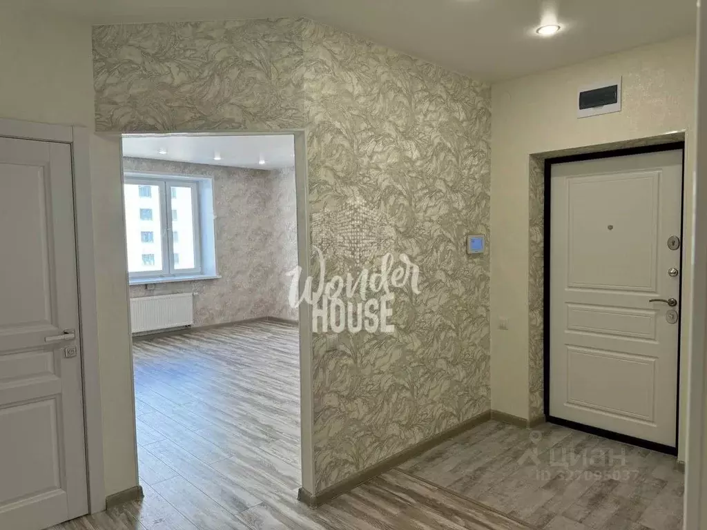 3-к кв. Тюменская область, Тюмень ул. Республики, 204В (70.0 м) - Фото 1