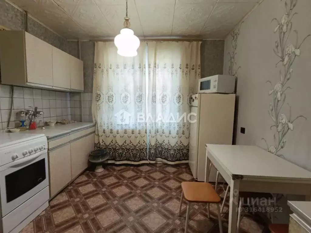 2-к кв. Владимирская область, Камешково ул. Ленина, 4 (55.9 м) - Фото 1