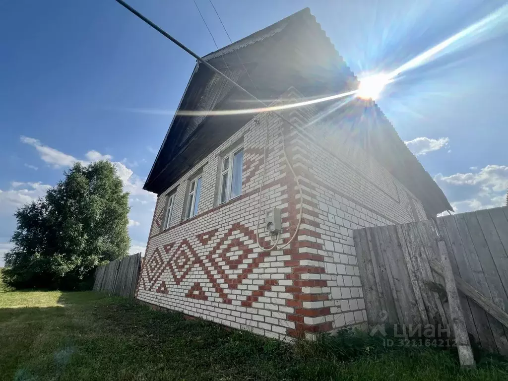 Дом в Удмуртия, Малопургинский район, д. Кулаево  (60 м) - Фото 1