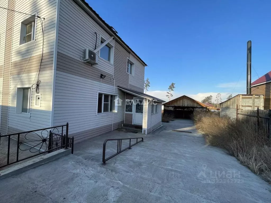 Дом в Бурятия, Улан-Удэ Южный мкр, ул. 2-я Университетская, 21 (130 м) - Фото 1