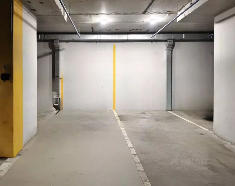 Гараж в Свердловская область, Екатеринбург ул. Амундсена, 57А (14 м) - Фото 1