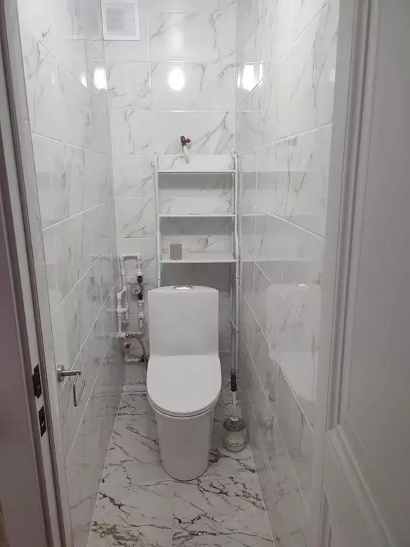 Продаётся 4-к квартира, 60 м - Фото 1