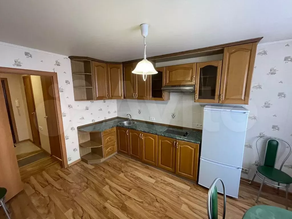 2-к. квартира, 70 м, 3/10 эт. - Фото 0